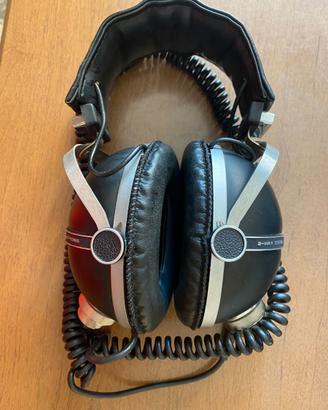 Pioneer headphones SE-505