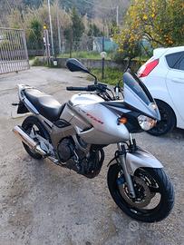  Yamaha tdm 900 