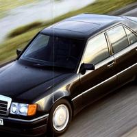 Depliant Originale Mercedes Benz 500 E V8