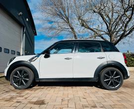 Mini Countryman con tutto rifatto