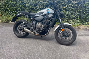 Yamaha XSR 700 accessoriata