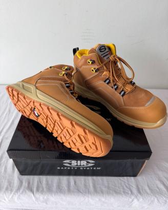 SCARPE ANTINFORTUNISTICHE