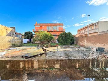 Terreno edificabile di 228 mq e progetto approvato