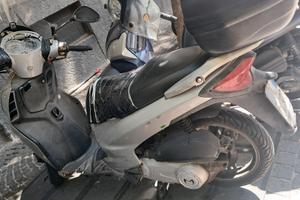 scooter Malaguti 150 Centro 