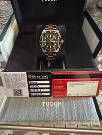 Orologio Tudor  Black Bay S&G
