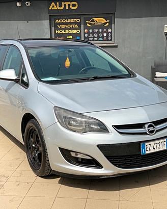 Opel Astra 1.4 Turbo 140CV Sports Tourer GPL Tech 