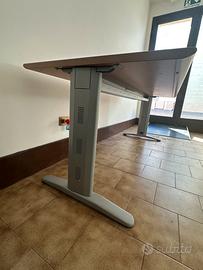 SCRIVANIA+CASSETTIERA+SEDIA 200€