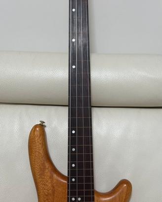 Basso elettrico De Salvo 4 corde fretless