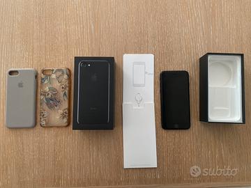 Apple iPhone 7 128 gb con cover