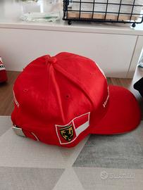 cappello Ferrari 