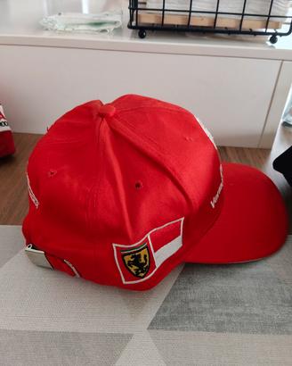 cappello Ferrari 
