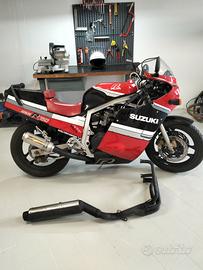 Suzuki gsx r 750