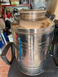 Contenitore olio d’oliva, con ribasso