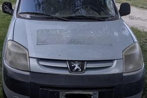 Furgone, autocarro