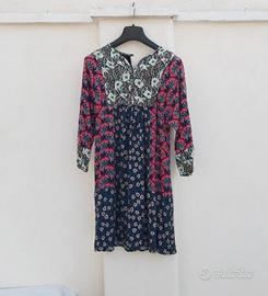 Abito  floreale , cotone,  134 cm . Zara. Nuovo