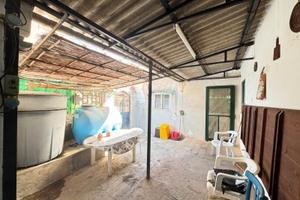 BACU ABIS, Trivano con Cortile e Box