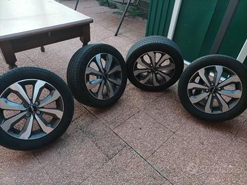 Cerchi e gomme Michelin 195/55r16 87H Kia stonic
