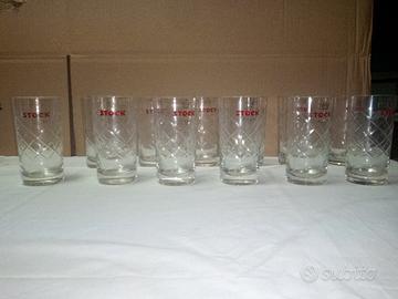 Bicchieri Liquore Stock 12 mai usati 
