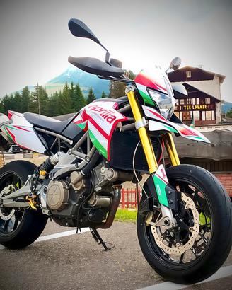 Aprilia Dorsoduro 750