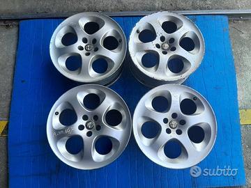 Cerchi in lega Alfa Romeo 147 2002 17 pollici