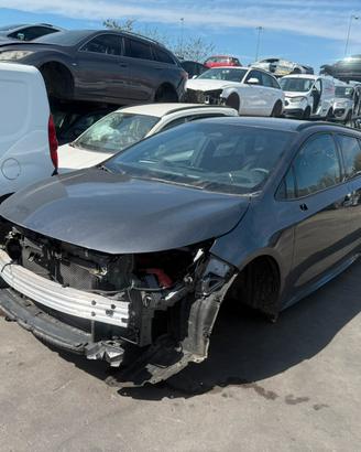 Ricambi Toyota Corolla 2024 1.8 140cv full hybrid