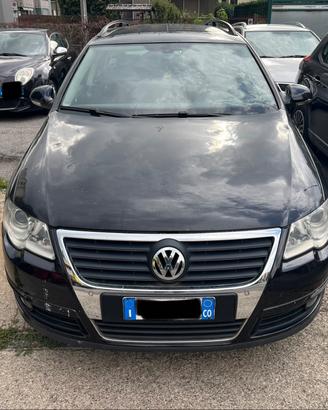 Volkswagen Passat 2.0 16V FSI Highline