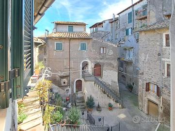 2 LOCALI A VIGNANELLO
