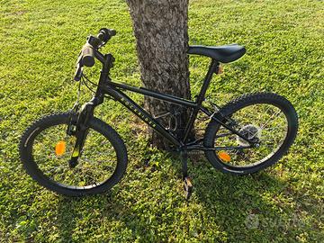 Mountain bike con ruote da 20"