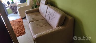 “(R E G A L O)” divano due posti