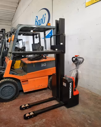 Stoccatore elettrico 1200kg