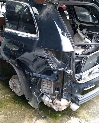 Jeep grand cherokee scocca per taglio lamiera