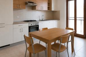 Trilocale con garage in zona Bardolino