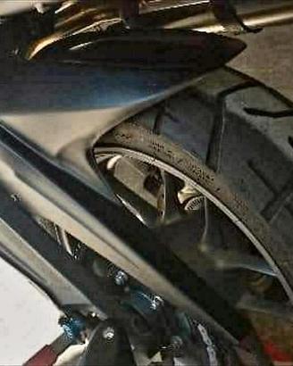 Parafanghi Triumph Tiger 800 dal 2011 in poi, nero