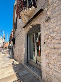 Locale commerciale centro storico