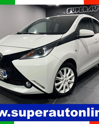 Toyota Aygo 1.0 VVT-i 69 CV 5 porte x-play MY
