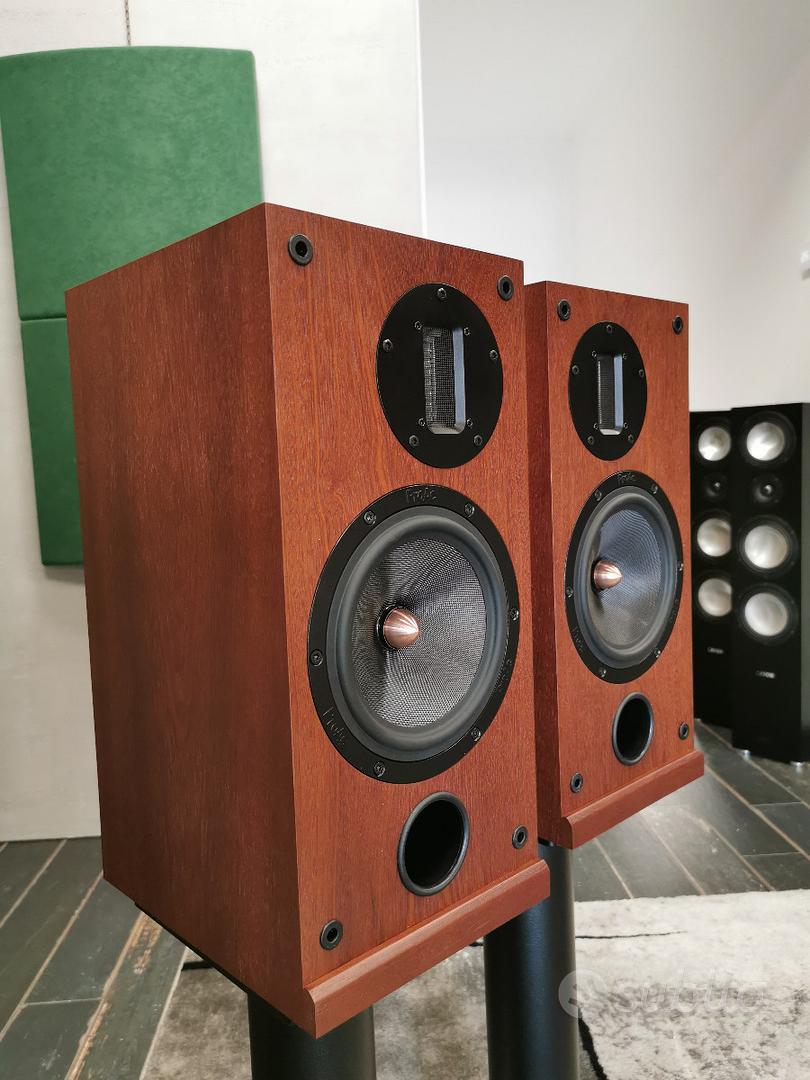 Subito AUDIO & VIDEO SOLUTIONS PROAC D2r Ribbon demo Audio