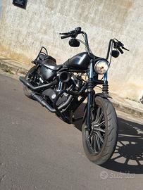 HARLEY DAVIDSON 883 IRON