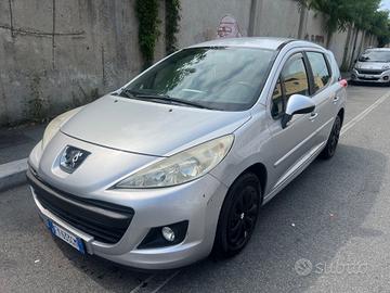 Peugeot 207 1.4 8V 75CV SW Active