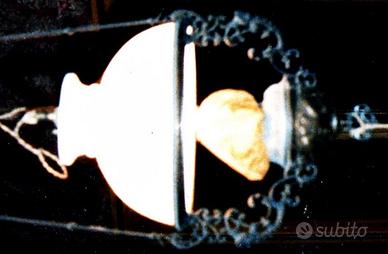 Lampadario antico cappello opaline bianco Liberty