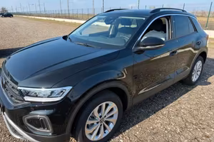 Volkswagen T-Roc 1.0 TSI Edition Plus