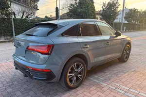 AUDI Q5 SPORTBACK