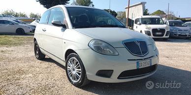 LANCIA Ypsilon 1.4 Ecochic GPL
