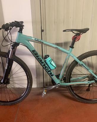 Bicicletta BIANCHI Engineered