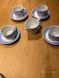Set 4 tazzine caffe più lattiera