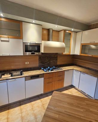 Cucina Usata Completa di Elettrodomestici 1989/U