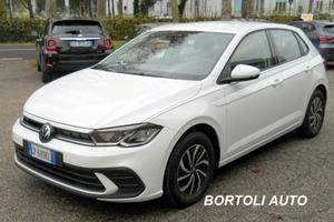 VOLKSWAGEN Polo 1.0 TSI 30.000 KM LIFE