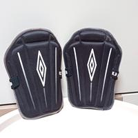 Umbro parastinchi calcio