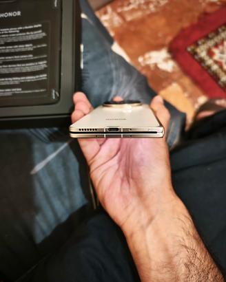 honor magic v5 