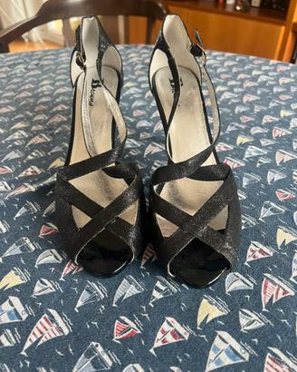 Scarpe con tacco Browns nere glitter