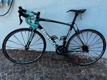 Bici da corsa bianchi carbonio